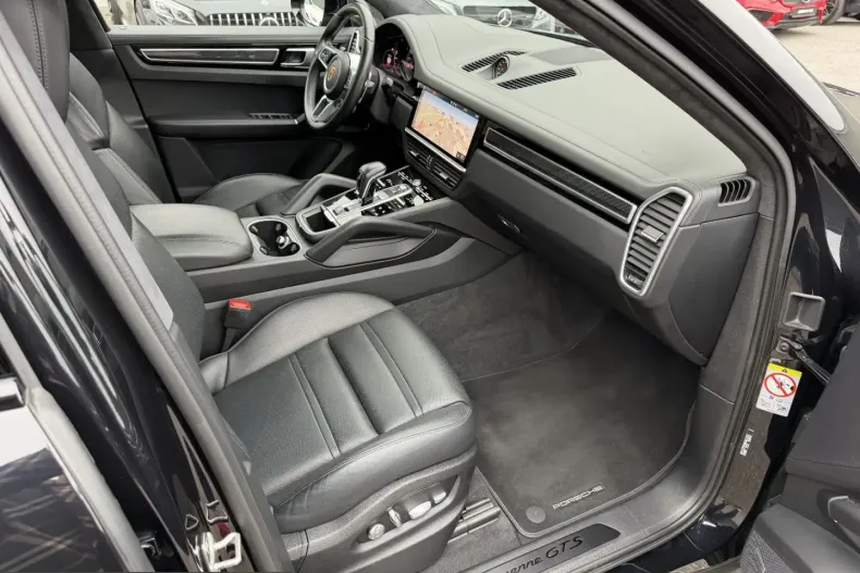 Porsche Cayenne din 2021 cu 83.000 km - oferta POR203004 - foto 37