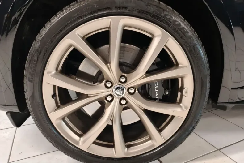 Jaguar F-Pace din 2023 cu 57.000 km - oferta JAG203006 - foto 8