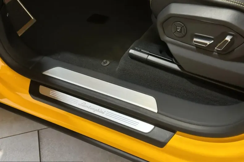 Lamborghini Urus din 2021 cu 79.980 km - oferta LAM203011 - foto 9