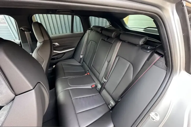 BMW M3 (Seria 3) din 2025 cu 8.500 km - oferta BMW203012 - foto 17