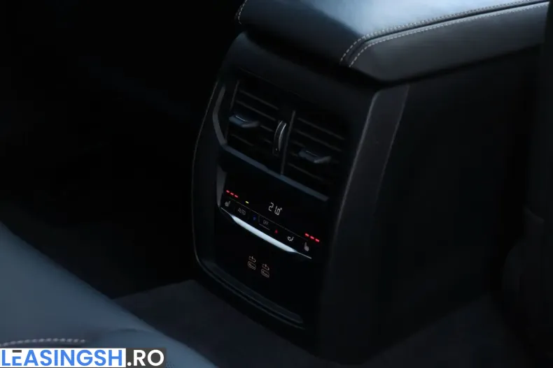 BMW 420d (Seria 4) din 2024 cu 48.760 km - oferta BMW203015 - foto 32