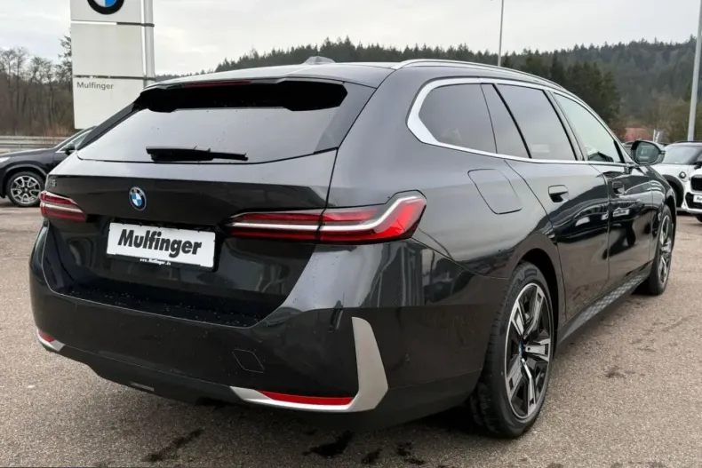 BMW i5 (Seria 5) din 2025 cu 17.862 km - oferta BMW203016 - foto 3