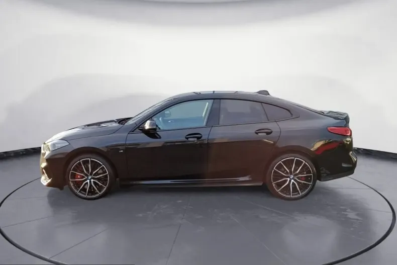 BMW 220i (Seria 2) din 2024 cu 22.136 km - oferta BMW203017 - foto 2