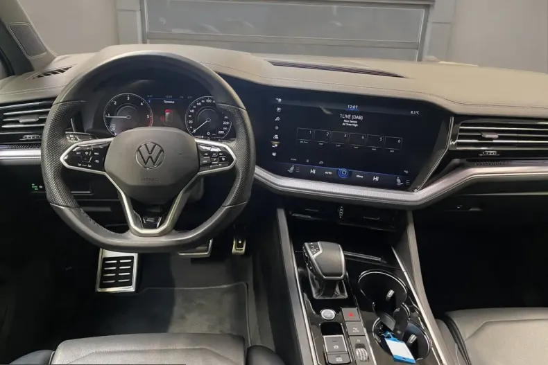 Volkswagen Touareg din 2021 cu 39.903 km - oferta VOL203020 - foto 14