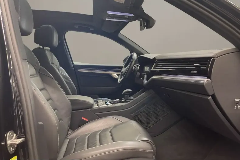 Volkswagen Touareg din 2021 cu 39.903 km - oferta VOL203020 - foto 16