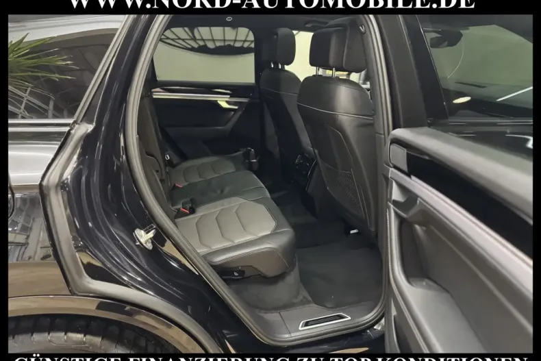 Volkswagen Touareg din 2021 cu 67.100 km - oferta VOL203021 - foto 16