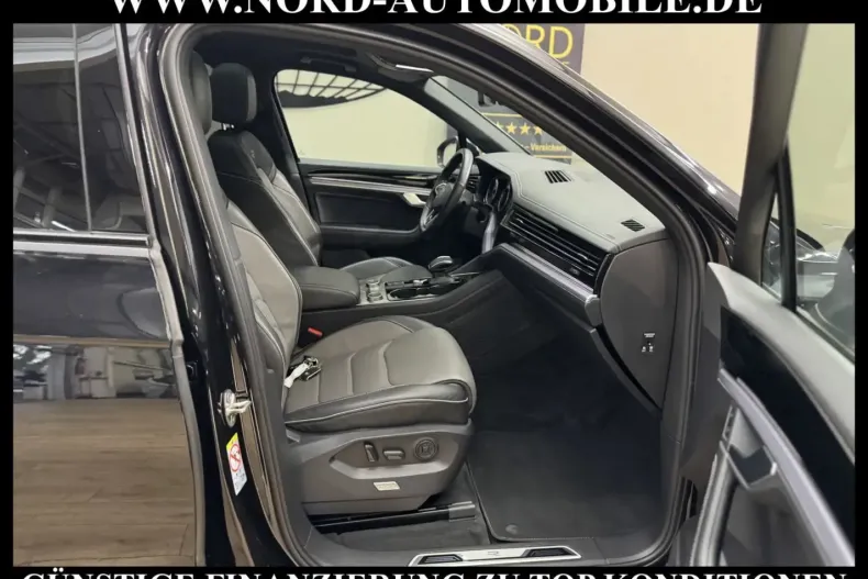 Volkswagen Touareg din 2021 cu 67.100 km - oferta VOL203021 - foto 17