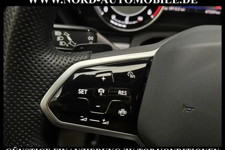 Volkswagen Touareg din 2021 cu 67.100 km - oferta VOL203021 - foto 23