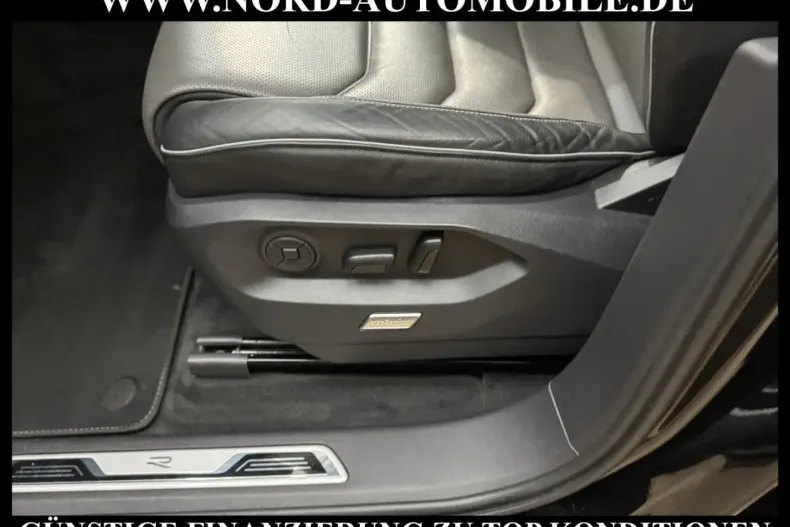 Volkswagen Touareg din 2021 cu 67.100 km - oferta VOL203021 - foto 28