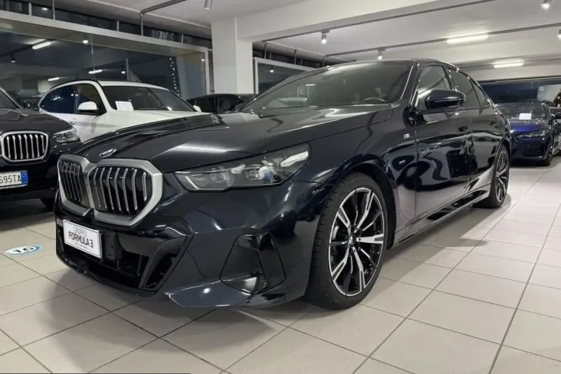 BMW 520d (Seria 5) din 2024 cu 79.411 km - oferta BMW203024 - foto 2