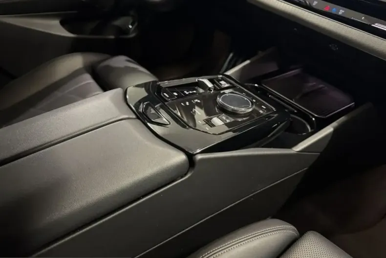 BMW 520d (Seria 5) din 2024 cu 79.411 km - oferta BMW203024 - foto 14