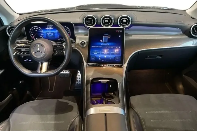 Mercedes-Benz GLC 300 (Clasa GLC) din 2024 cu 35.000 km - oferta MER203026 - foto 9