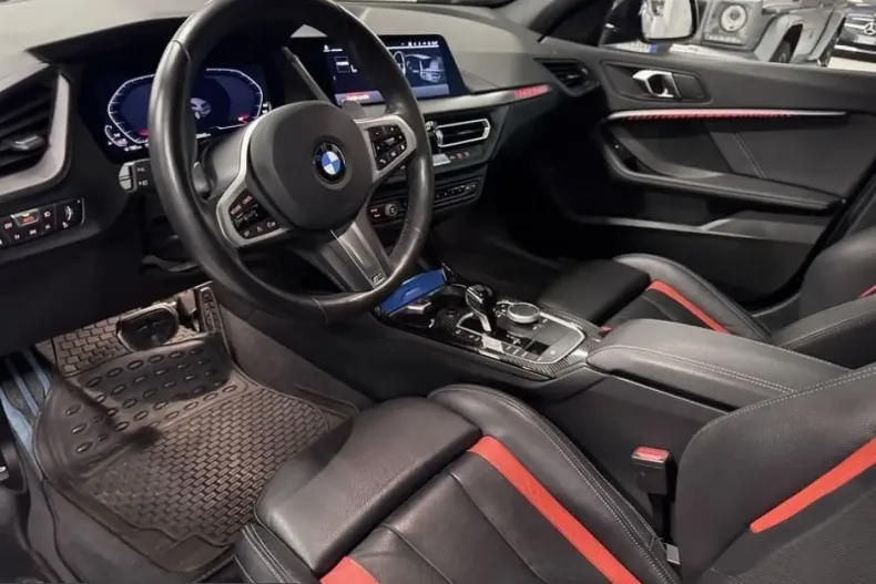 BMW M135 (Seria 1) din 2024 cu 33.443 km - oferta BMW203031 - foto 8