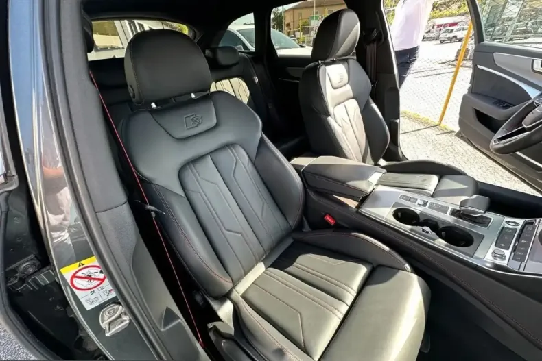 Audi A6 din 2023 cu 50.077 km - oferta AUD203032 - foto 9