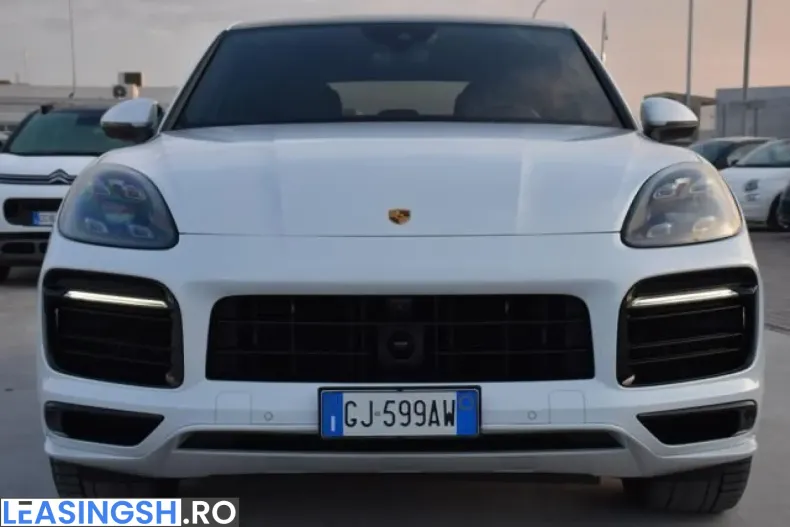 Porsche Cayenne Coupe din 2022 cu 61.500 km - oferta POR203034 - foto 1
