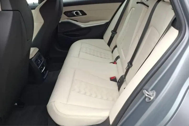 BMW M3 (Seria 3) din 2024 cu 60.820 km - oferta BMW203035 - foto 10