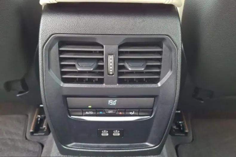 BMW M3 (Seria 3) din 2024 cu 60.820 km - oferta BMW203035 - foto 13