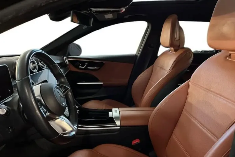 Mercedes-Benz C 220 (Clasa C) din 2022 cu 66.372 km - oferta MER203036 - foto 7