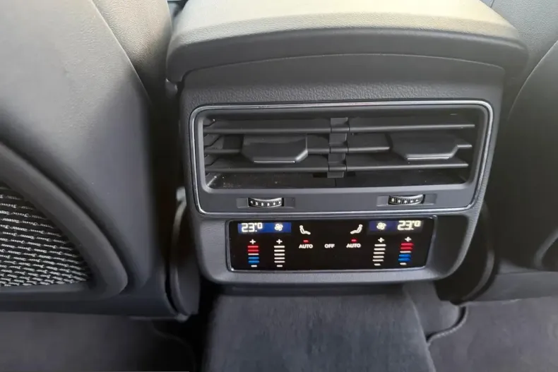 Audi Q8 din 2024 cu 39.800 km - oferta AUD203043 - foto 15