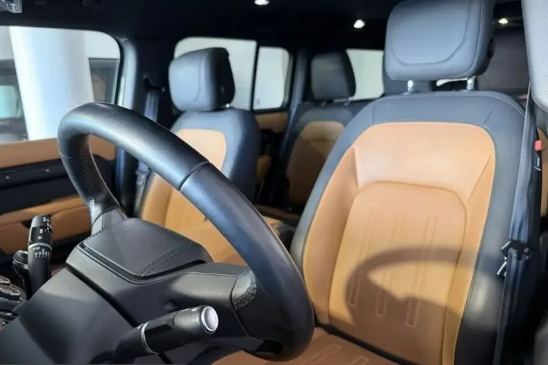 Land Rover Defender din 2023 cu 63.000 km - oferta LAN203045 - foto 13