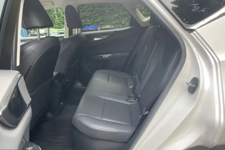 Lexus NX 350h din 2024 cu 30.000 km - oferta LEX203050 - foto 10