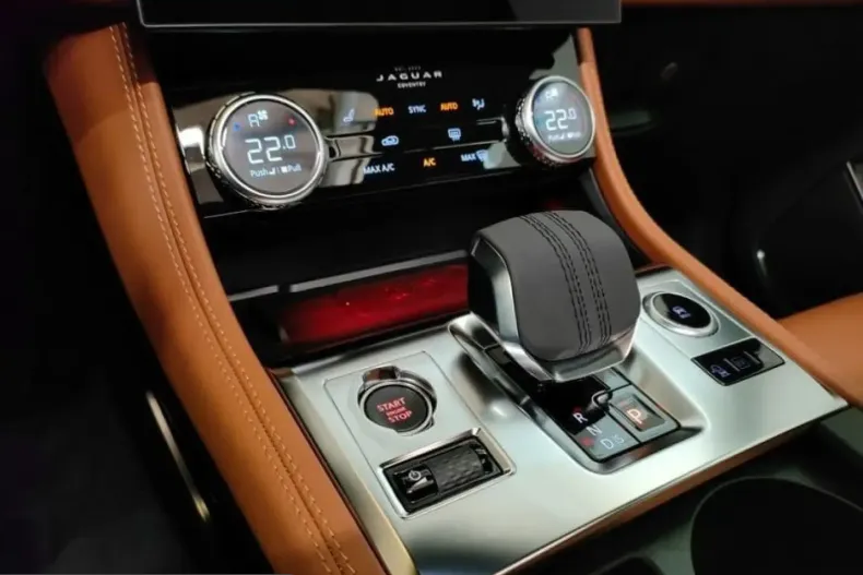 Jaguar F-Pace din 2023 cu 39.954 km - oferta JAG203051 - foto 13