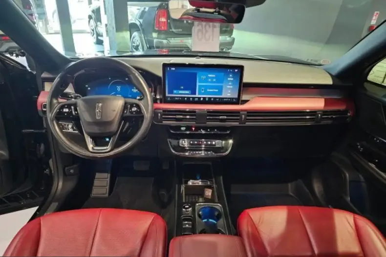 Lincoln Corsair din 2023 cu 32.900 km - oferta LIN203052 - foto 8