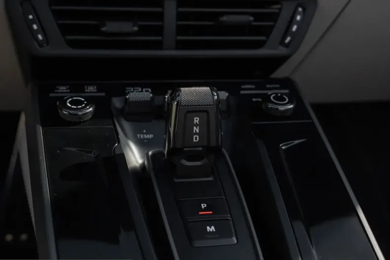 Porsche 992 din 2024 cu 13.300 km - oferta POR203056 - foto 29