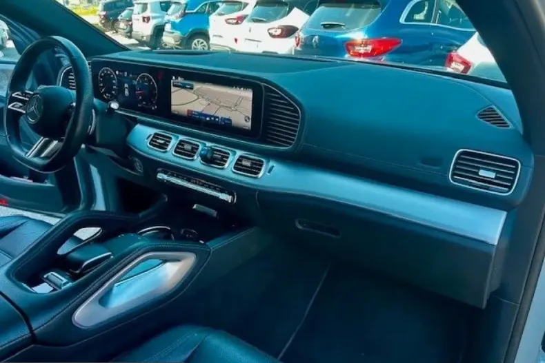 Mercedes-Benz GLE 300 (Clasa GLE) din 2023 cu 48.000 km - oferta MER203059 - foto 12