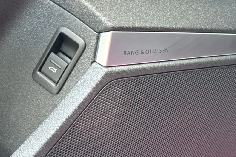 Audi RS3 din 2023 cu 81.800 km - oferta AUD203063 - foto 13