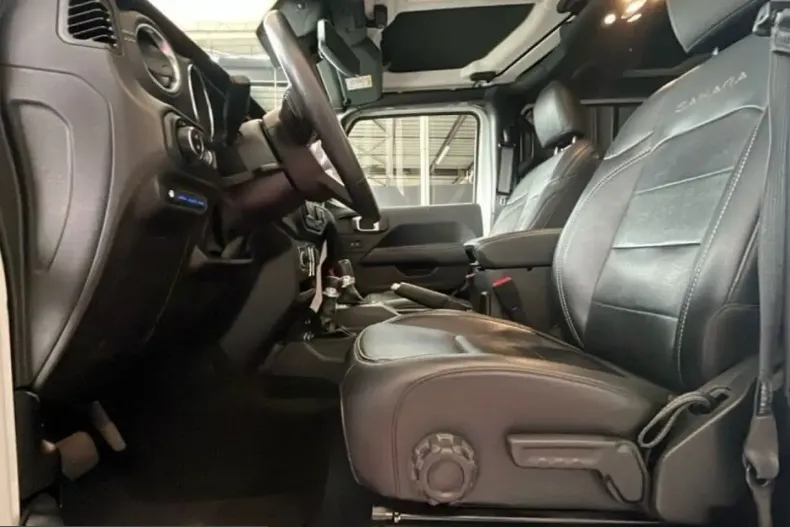 Jeep Wrangler din 2023 cu 44.150 km - oferta JEE203066 - foto 6