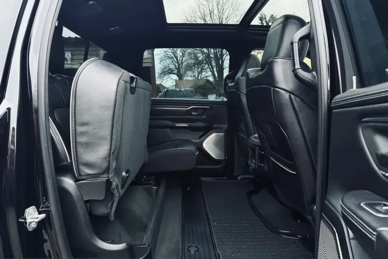 Dodge RAM din 2022 cu 29.900 km - oferta DOD203067 - foto 28