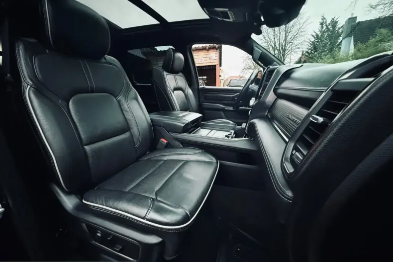 Dodge RAM din 2022 cu 29.900 km - oferta DOD203067 - foto 32