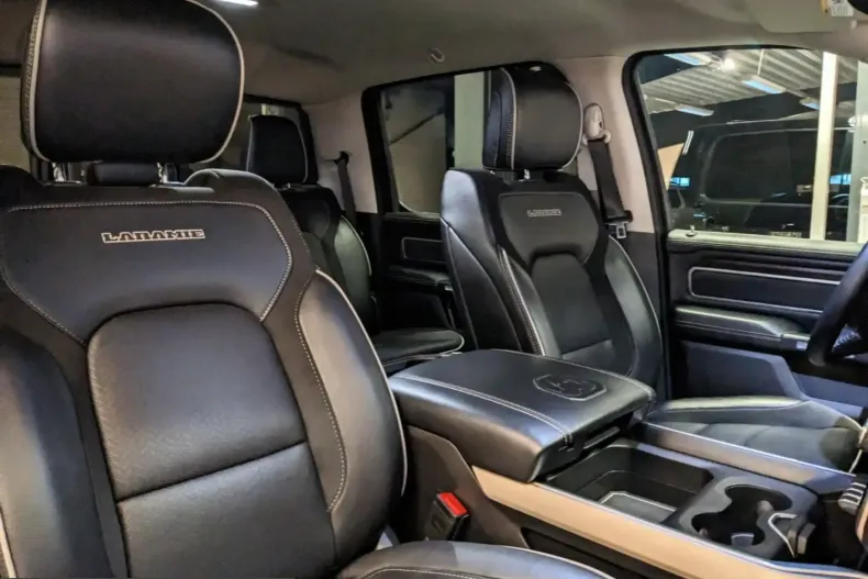 Dodge RAM din 2022 cu 56.123 km - oferta DOD203068 - foto 22