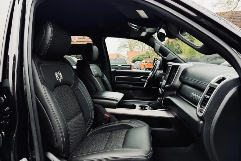 Dodge RAM din 2022 cu 36.900 km - oferta DOD203071 - foto 43