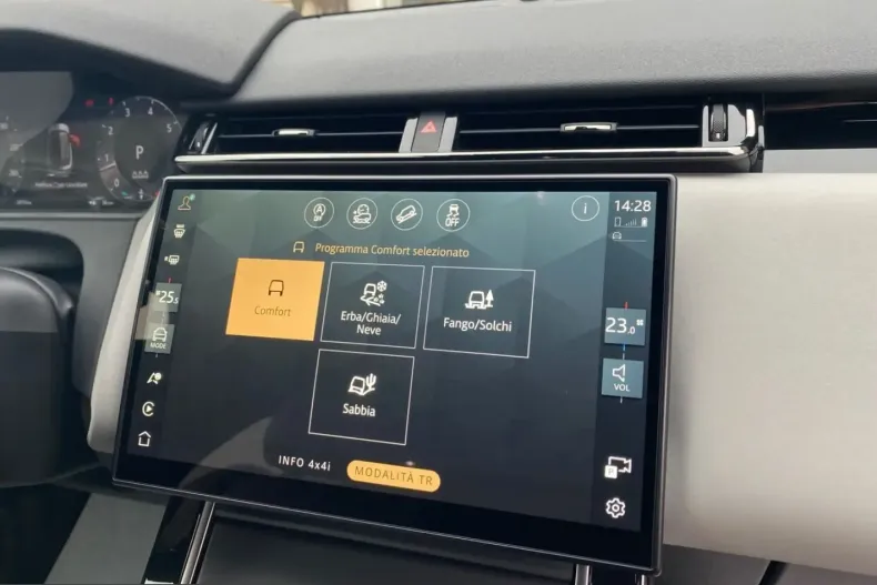 Land Rover Range Rover Velar din 2024 cu 36.500 km - oferta LAN203074 - foto 15