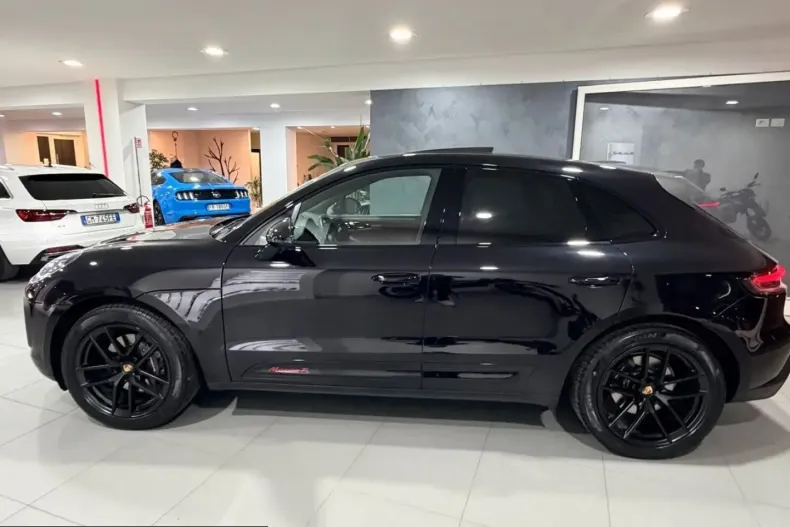 Porsche Macan din 2024 cu 46.137 km - oferta POR203076 - foto 4