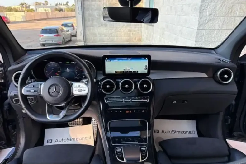 Mercedes-Benz GLC 300 (Clasa GLC) din 2022 cu 45.557 km - oferta MER203077 - foto 14