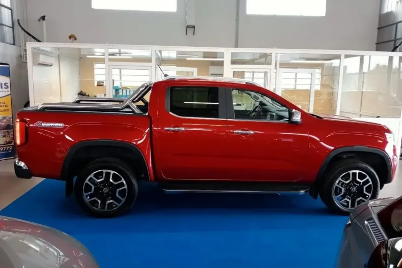 Volkswagen Amarok din 2024 cu 34.000 km - oferta VOL203078 - foto 4