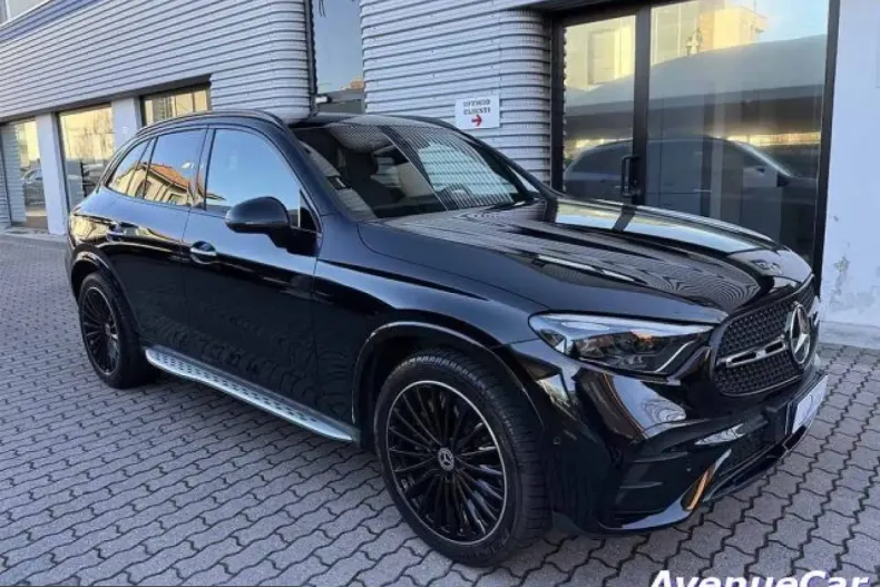 Mercedes-Benz GLC 300 (Clasa GLC) din 2023 cu 50.000 km - oferta MER203079 - foto 3