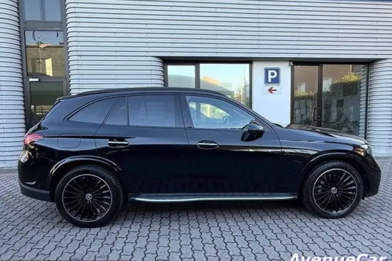 Mercedes-Benz GLC 300 (Clasa GLC) din 2023 cu 50.000 km - oferta MER203079 - foto 4