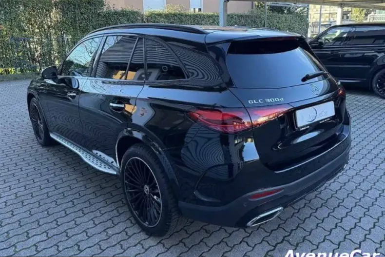 Mercedes-Benz GLC 300 (Clasa GLC) din 2023 cu 50.000 km - oferta MER203079 - foto 7