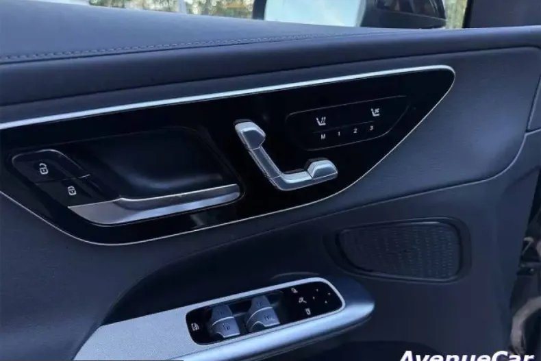 Mercedes-Benz GLC 300 (Clasa GLC) din 2023 cu 50.000 km - oferta MER203079 - foto 13