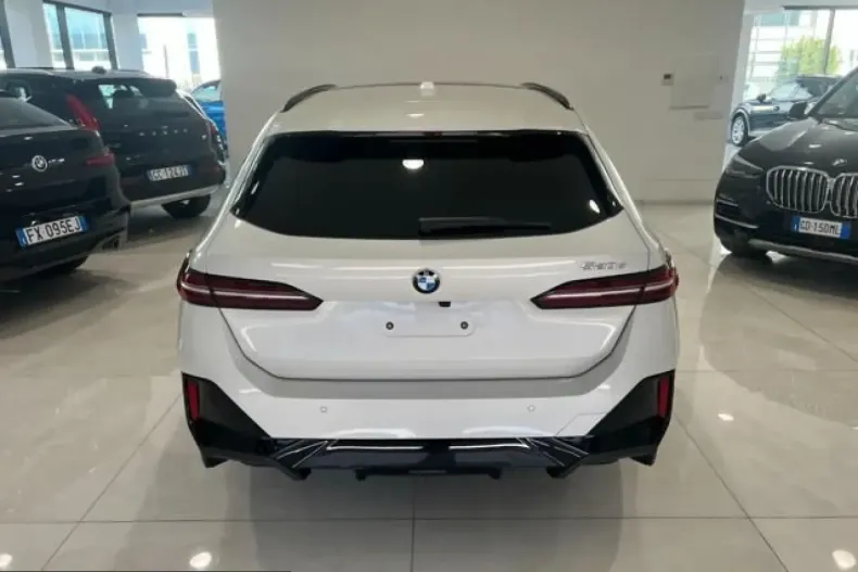 BMW 520d (Seria 5) din 2024 cu 32.700 km - oferta BMW203081 - foto 5