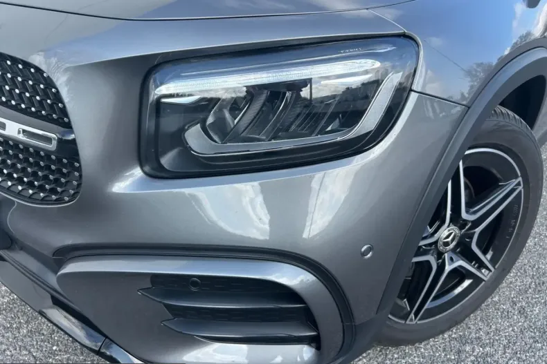 Mercedes-Benz GLB 200 (Clasa GLB) din 2024 cu 30.000 km - oferta MER203082 - foto 7