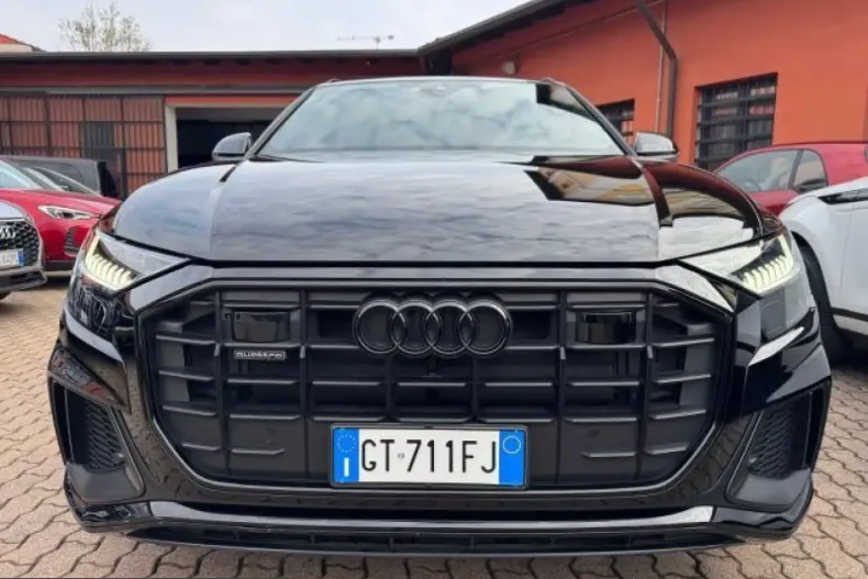 Audi Q8 din 2024 cu 32.000 km - oferta AUD203083 - foto 2