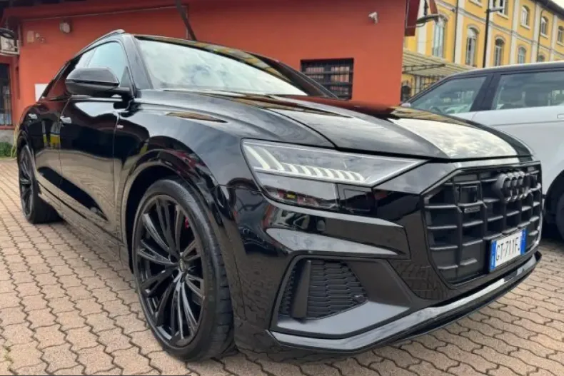 Audi Q8 din 2024 cu 32.000 km - oferta AUD203083 - foto 3