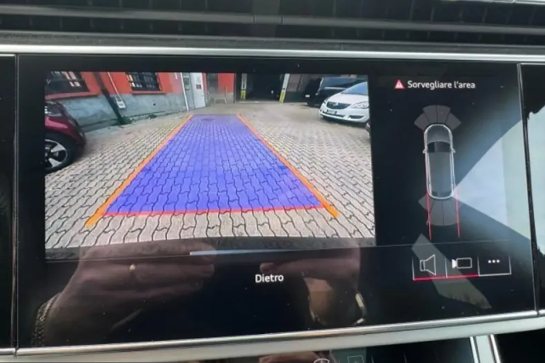 Audi Q8 din 2024 cu 32.000 km - oferta AUD203083 - foto 11