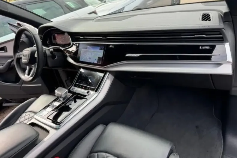 Audi Q8 din 2024 cu 32.000 km - oferta AUD203083 - foto 14