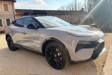 Lotus Eletre din 2024 - oferta LOT203084